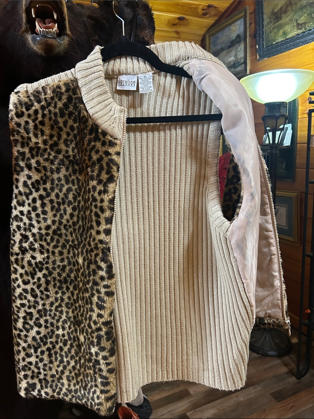 Carolina Leopard Print Faux-Fur Vest in Tan - Picture 2 of 4